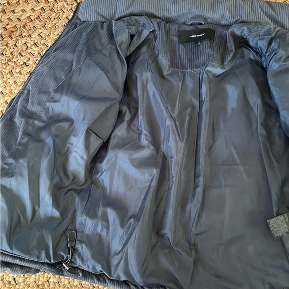 Vero Moda Puffer Jacket - Picture 10 of 12
